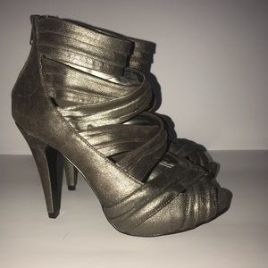 NWOT. Aldo heels.